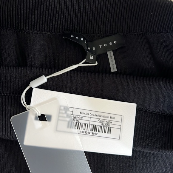 Vici Knit Midi Skirt - Picture 5 of 5